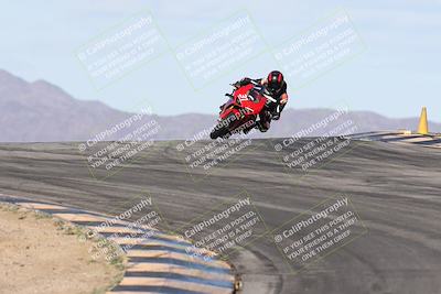 media/Nov-16-2025-Race Pace (Sun) [[8c5fa54630]]/Verified Riders/1-Turns 9 and 10 (925am)/